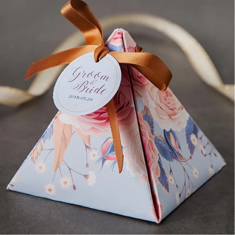 

New European Floral customized Triangular Pyramid Wedding Favors Candy Boxes Bomboniera Party Gift Box chocolate box 100pcs