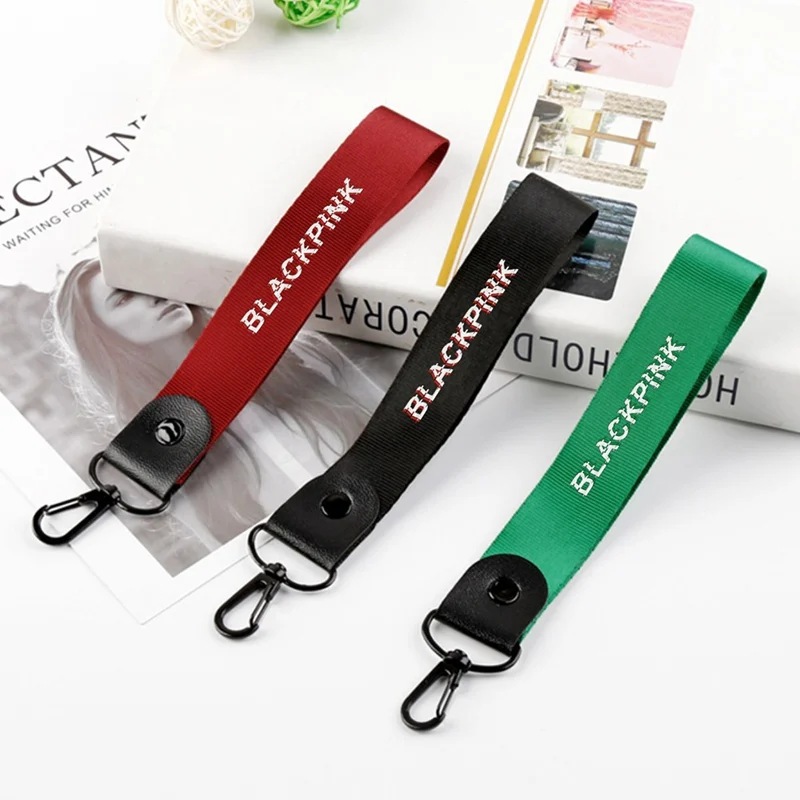 

KPOP BLACKPINK Keychain Laser Lanyard Name Cellphone Holder StrapKeyring JENNIE JISOO 3 Colors