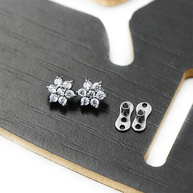 

Stainless Steel Six petals Flower Top Dermal Anchor Casting Flower Skin Diver Body Piercing