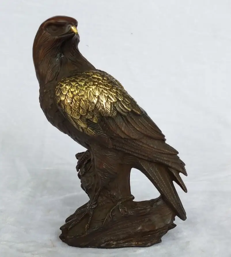 

Collection Chinese Old Bronze Gilt Big Eagle Sculpture home decoration bird antique statue