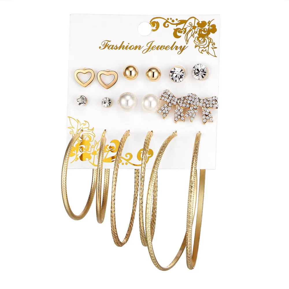 

The New Korean Version Of The Earpiece Exaggerated Artificial Pearl Grinding Large Circle Character Ear Nail 6 Pairs Of Suit Ear