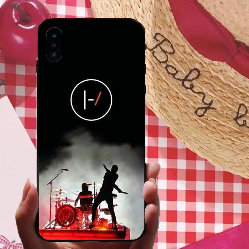 Черный мягкий чехол для телефона Twenty One Pilots для iphone XS MAX XR 7 8 8plus 6s X Fundas 21 Band collage Coque Fundas Shell Capa - Цвет: TPU