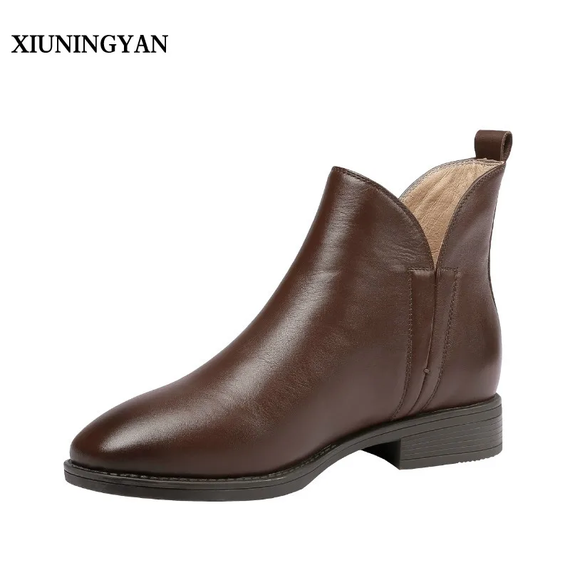 

XIUNINGYAN Woman Martin Boots Black Leather Chelsea Boots Fashion Warm Plush Square Toe Leisure Winter Shoes 2018 British Style