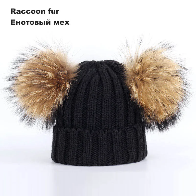 New Two Raccoon Fur pom poms Knit Beanie Hat Solid Color High Quality Winter Hat Boy Girl Thicken Hedging Cap Warm Baby Kids - Цвет: Black