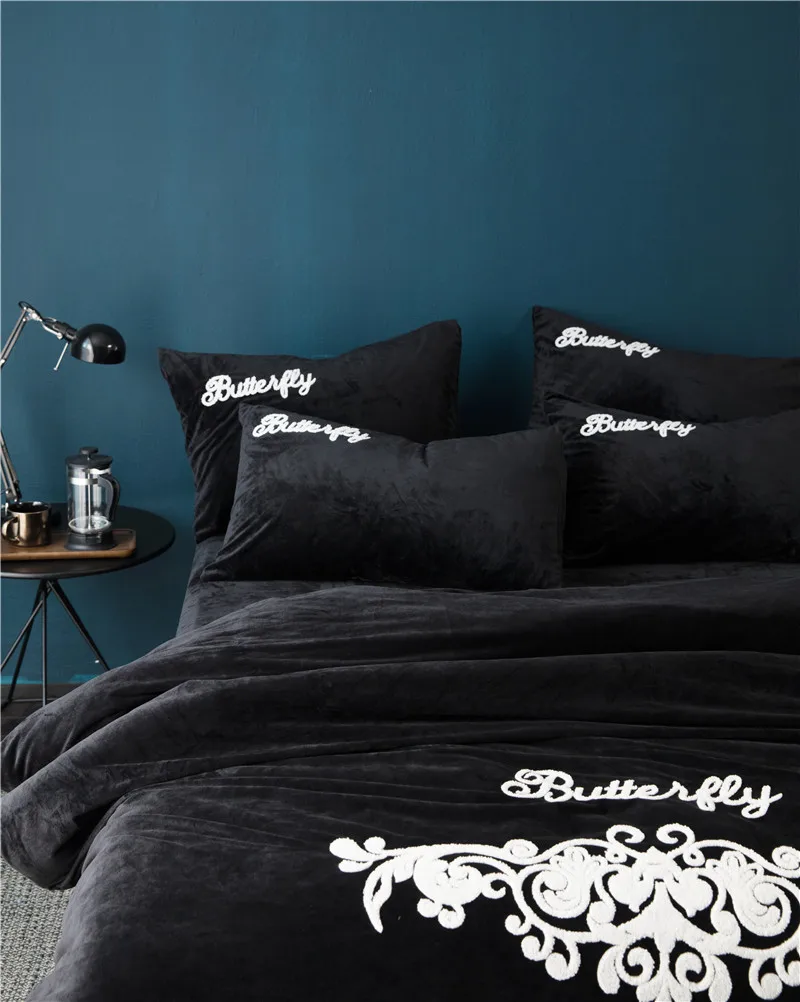 Черный вышивка Роскошные зимние комплекты постельного белья 4 шт. Королевский размер флисовая ткань постельное белье пододеяльник подушка