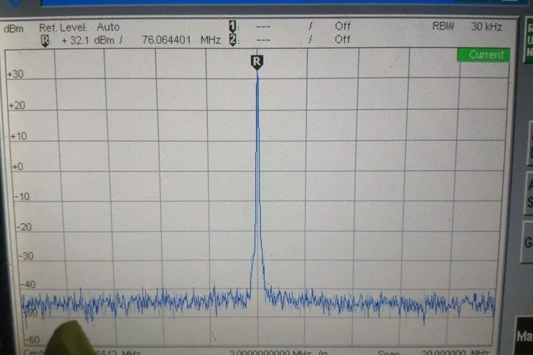 Aiyima 7 Вт FM Усилитель мощности ВЧ плата 65-110 МГц вход 1 МВт с радиатором