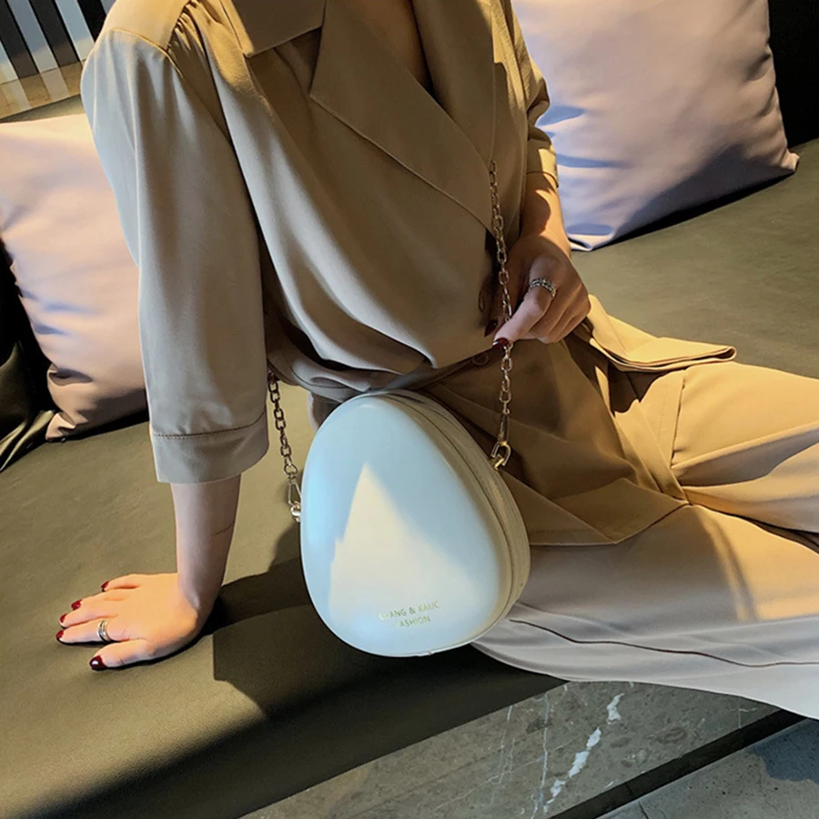 عارضة سلاسل البيضاوي Crossbody حقيبة المرأة حقيبة بسيطة بو بلون حقائب كتف مصمم حقيبة ساع السيدات بولسا الأنثوية