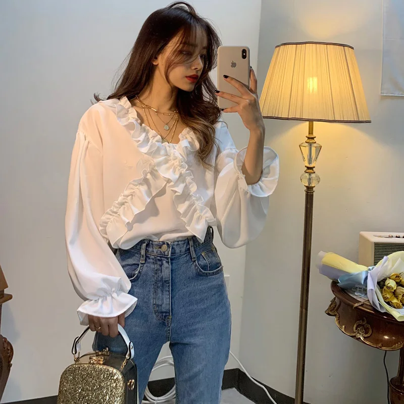

Elegant V-neck Lace Up Women Blouse Shirt Cross-criss Ruffles Female Top Shirt Summer Casual Backless Ladies White Blouse 2019