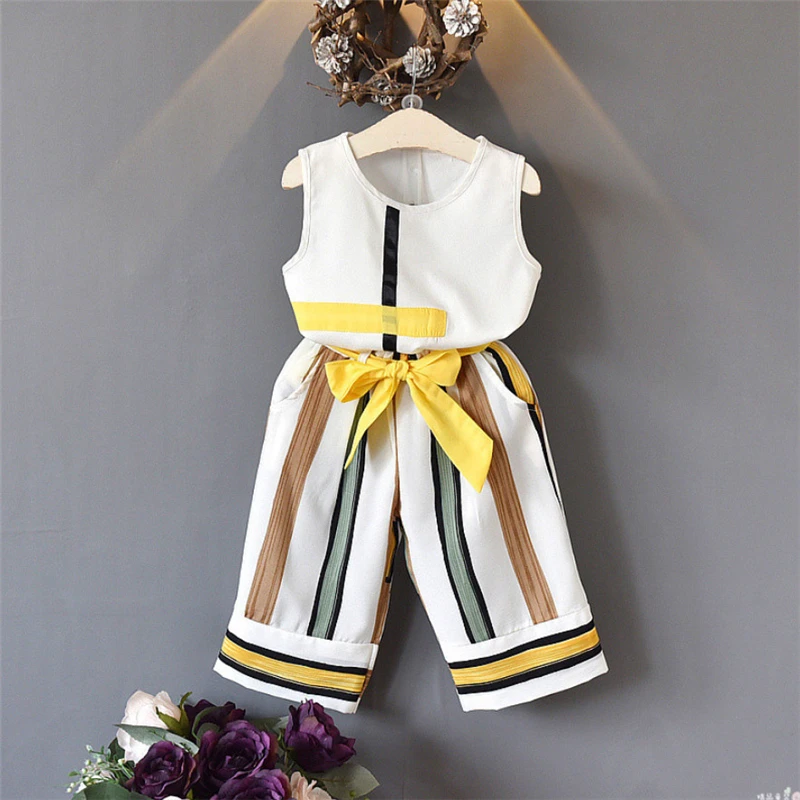 

Basacomie (5 sets/lot) Summer Style Girls Clothing Sets T-shirt & Striped Bottom 2 PCs Set Kids Clothes 052912