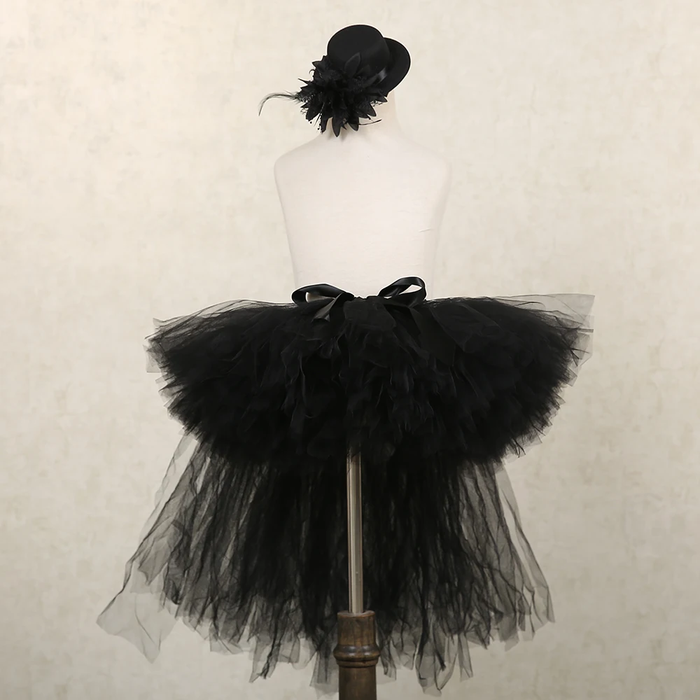 Black (4)1