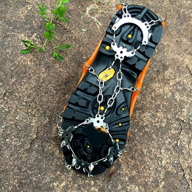 Quality Outdoor Climbing Antiskid Crampons Winter Walk 18 Teeth Ice Fishing Snowshoes Manganese Steel Slip Shoe Covers (12)