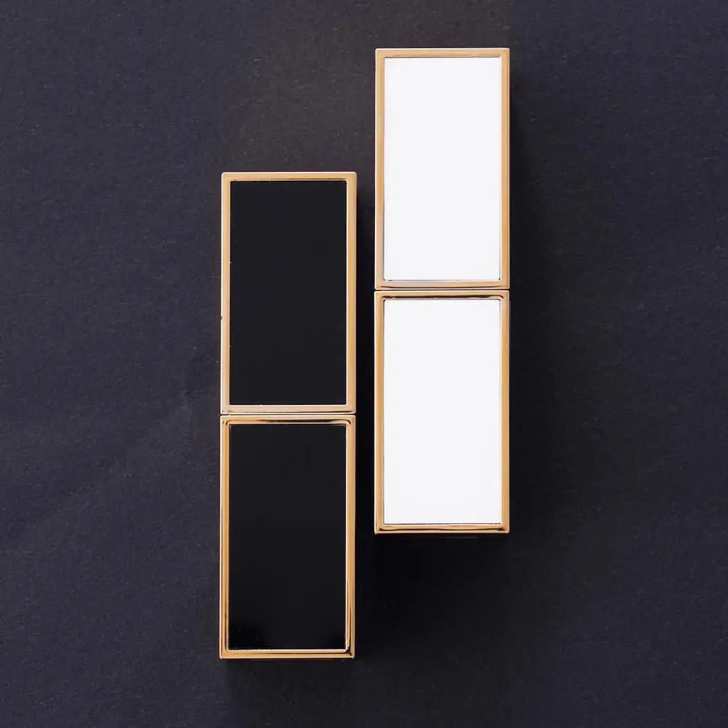 

3000mAh Lipstick Shape Portable Power Bank Digital Display External Battery PoverBank 2 USB LED Powerbank Portable Mobile phone