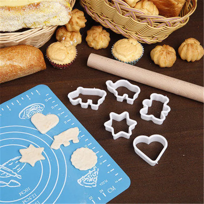 

6pcs/set cartoon animal Cookie Biscuits Cutters Moulds Cake Decorating Tools BakingDIY Fondant Pastry Decorating Kitchen Tools