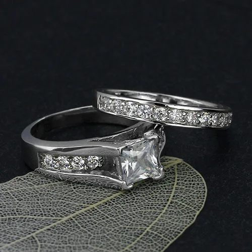 Genuine 925 Sterling Silver Wedding Engagement His Her Wedding Ring Sets 2pcs (JewelOra Ri100499)