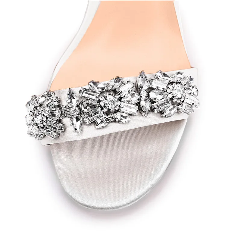 Onlymaker Для женщин шелковая Обувь на высоком каблуке Стразы Украшенные босоножки на высоком каблуке с Ремешок на щиколотке ремешками туфли-лодочки для невесты EU45