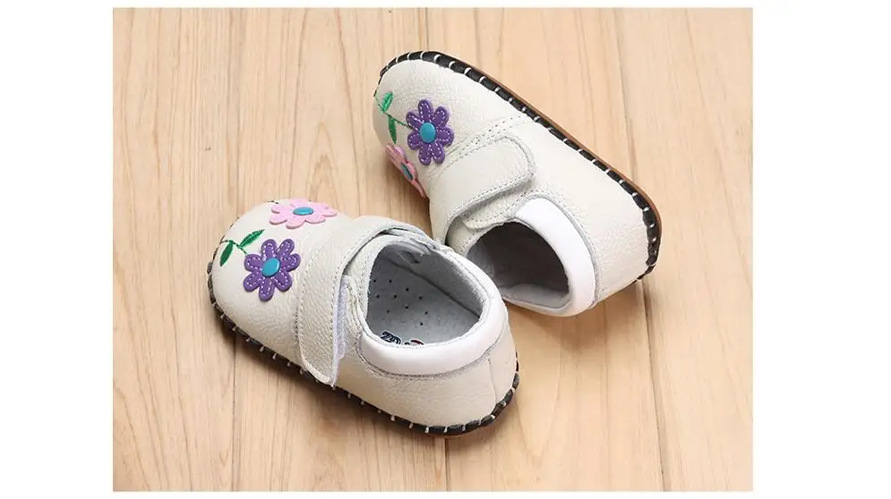 Мягкая дышащая обувь для малышей из натуральной кожи с цветами; весенне-осенние мокасины для малышей; нескользящая обувь для маленьких