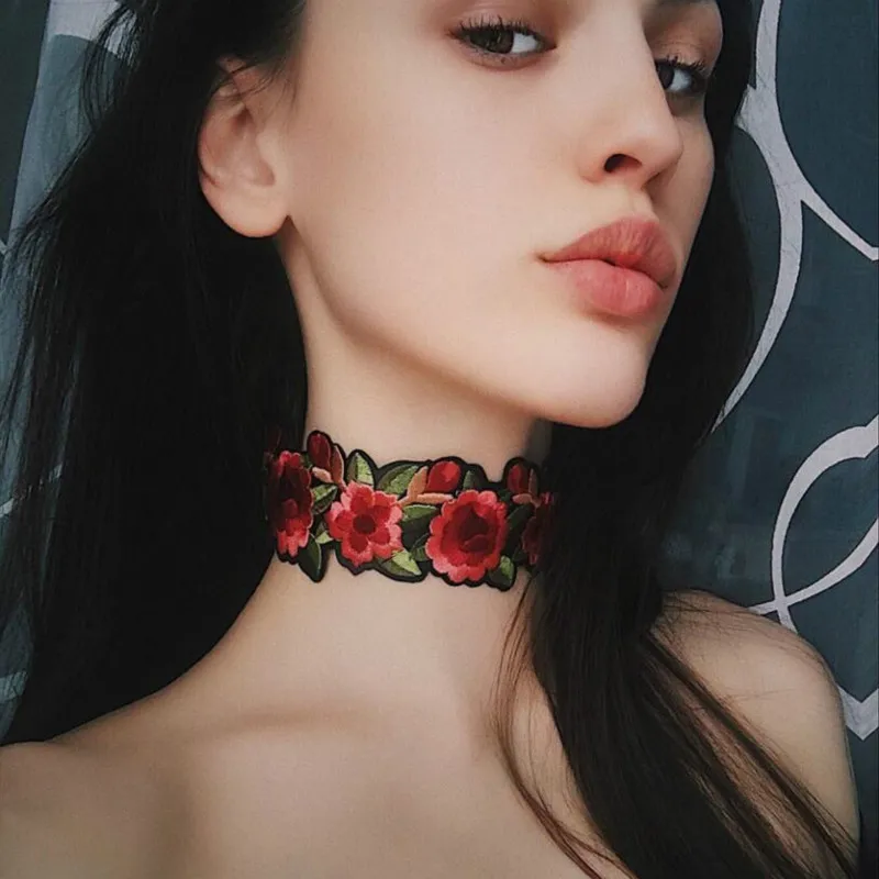 

New popular big fashion accessories personalized embroidery rose embroidery necklace female N5523