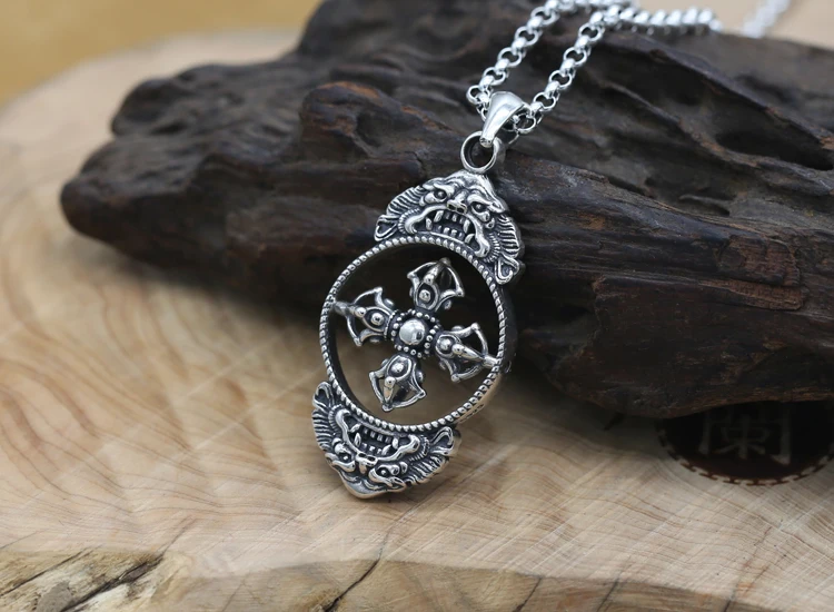 silver-pendant0303a