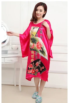 

Wholesale Hot Sale Ladies Robe Spring Chinese Women Rayon Sleepwear Loose Bath Gown Nightgown Peafowl One Size Mujer Pijama