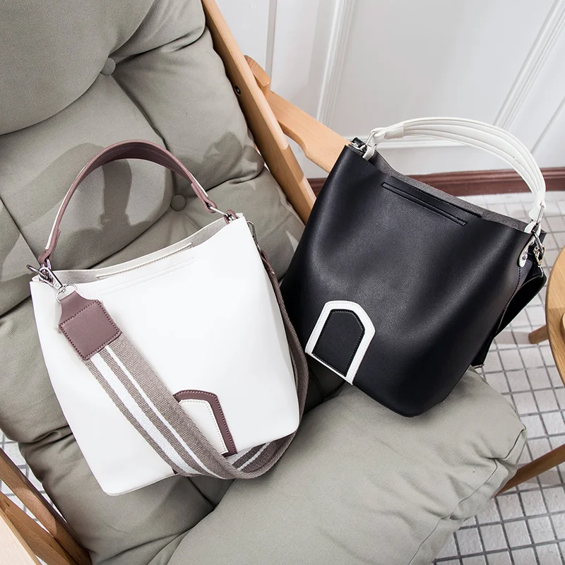 Bolso de hombro Vintage de mujer de Tinkin bolso de cuero de PU cubo sólido de moda bolsa de mensaje pequeña simplicidad bolsa cuadrada de 3 colores Bolso de hombro Vintage de mujer de Tinkin bolso de cuero de PU cubo sólido de moda bolsa de mensaje pequeña simplicidad bolsa cuadrada de 3 colores