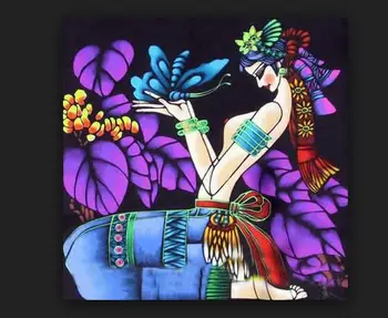 

Modern rich-color painting is a special folk art style with ethnic flavor of Yunnan