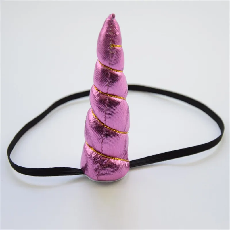 3 (8)