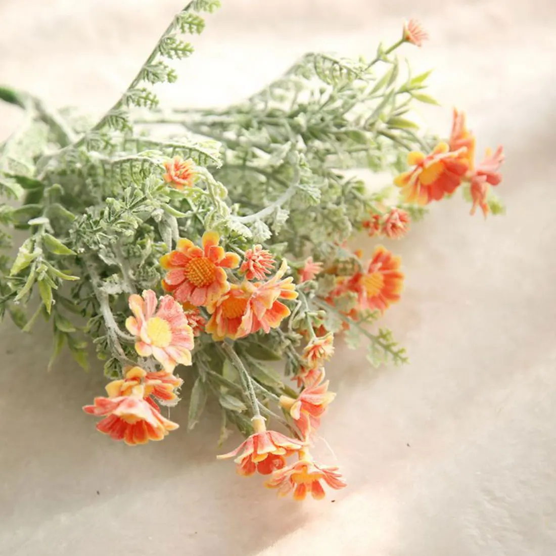 1 Букет Красивая поддельные цветок искусственный дикие хризантемы с травой цветы яркий Свадебный дома вечерние падение украшения