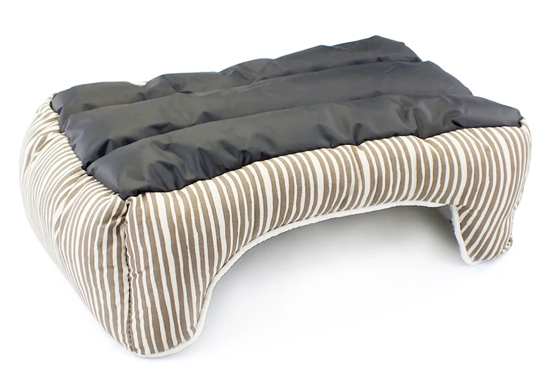 dog bed (1)