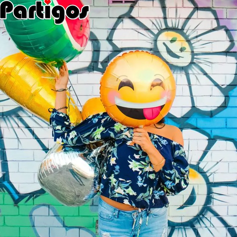 

Mixed 50pcs/lot wechat QQ expression balloons Emoji foil ballons for birthday party helium globos wedding decoration