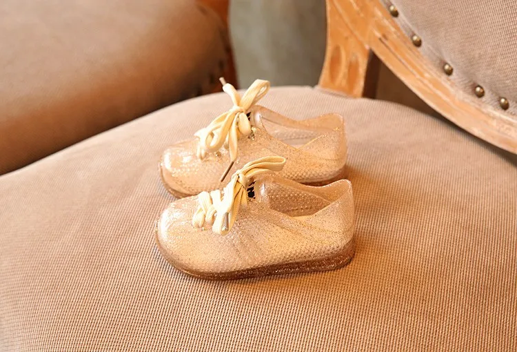 Мини Мелисса бренд Дети младшего возраста на шнуровке кроссовки Повседневная Детская Для мальчиков и девочек полые прозрачная обувь 3 цвета модная детская спортивная обувь