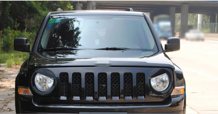

Angry bird style! Black ABS Front head light headlamp protector cover circles 2pcs For Jeep Patriot 2015 2014 2013 2012 2011