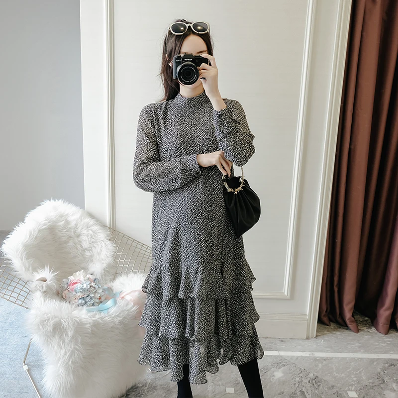 

1229# 2019 Spring Fashion Maternity Dress Tiered Ruffle Party Long Dress Clothes for Pregnant Women Elegant Pregnancy Clothing
