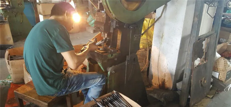 4269808656_1548396117