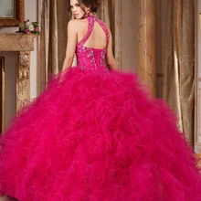 Luxurious Red Quinceanera Dresses Embroidery Crystals Ball Gown Backless Vestidos De 15 Anos