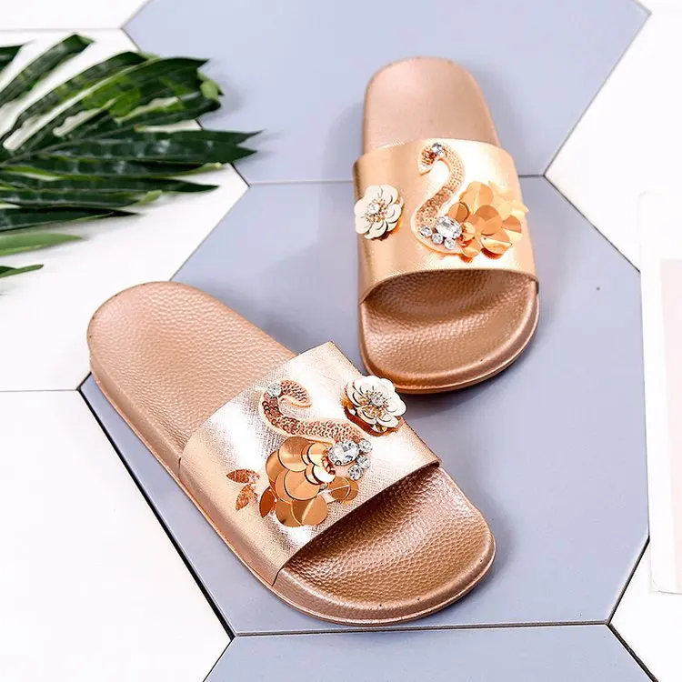Rhinestone Flamingo Slippers Women Flower Silver Bling Casual Summer 2018 Floral Ladies Comfort Home Slides Pu Sandals Shoes