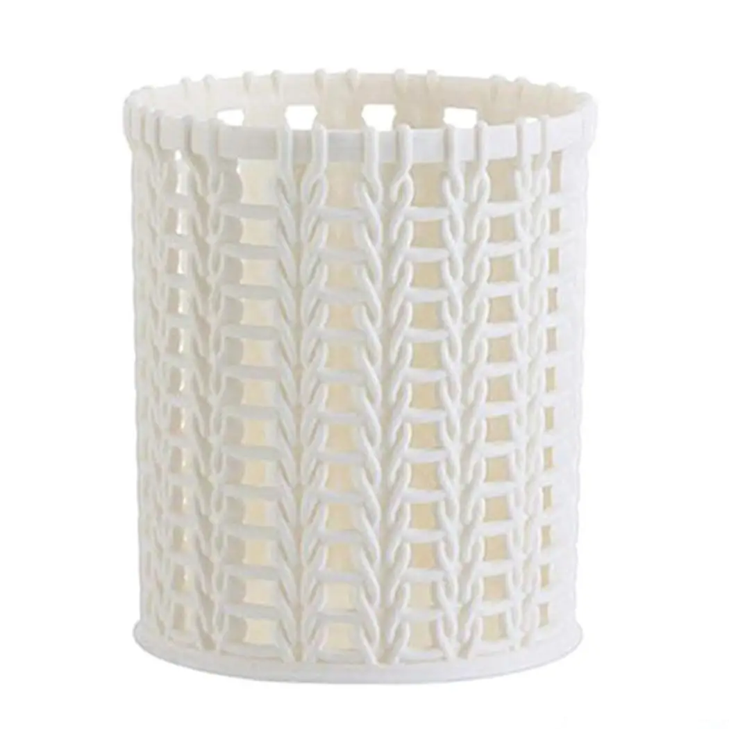 

Multi-functional Rattan Weaving Hollow Out Round Pen Solid Pot Pencil Container Container Holder Organizer