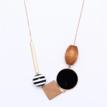 Модное минималистичное этническое ожерелье-чокер с кисточками для женщин, черно-белые деревянные бусины, Брендовые макси ювелирные изделия, подарок