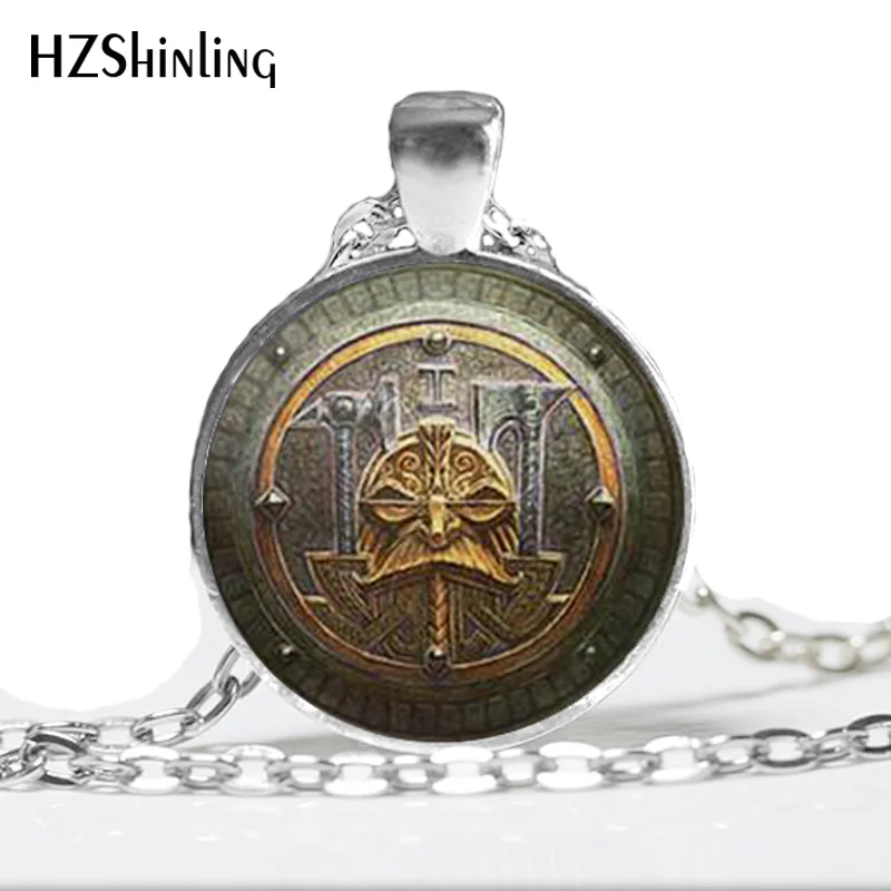 

HZ--A450 New Dwarf Shield Necklace Dwarf Shield Warhammer Jewelry Glass Dome Pendant Necklace HZ1