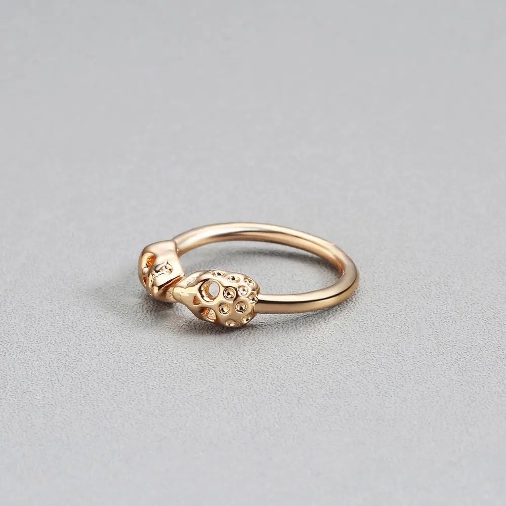 skull ring