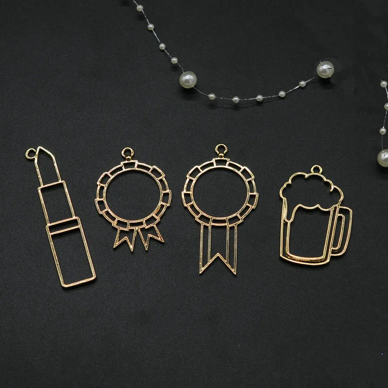 

GLADZGT 5pcs/lot Lipstick badge beer Metal Frame Pendant Gold Charm Bezel Setting Cabochon Setting UV Resin Charms