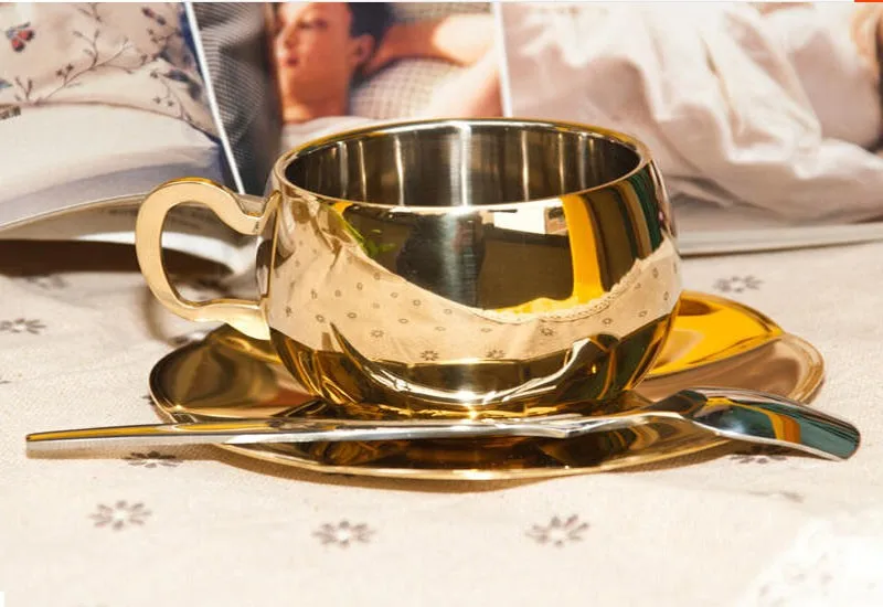 Горячая Распродажа, европейский стиль, набор кофейных чашек с двойными стенками, золотой цвет, набор чайных чашек из нержавеющей стали с ложкой, тарелка