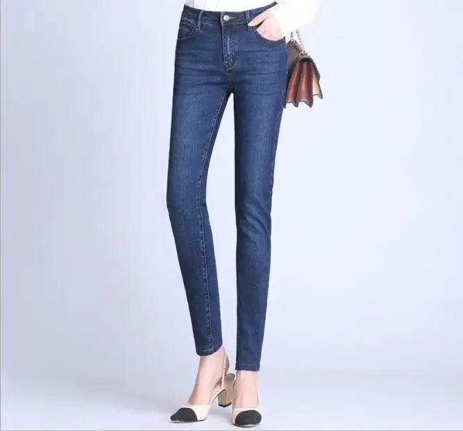 

Plus Size Blue Button Detail Skinny Jeans Women 2019 Spring Solid Mid Waist Stretchy Jeans Ladies Casual Denim Crop Trousers new