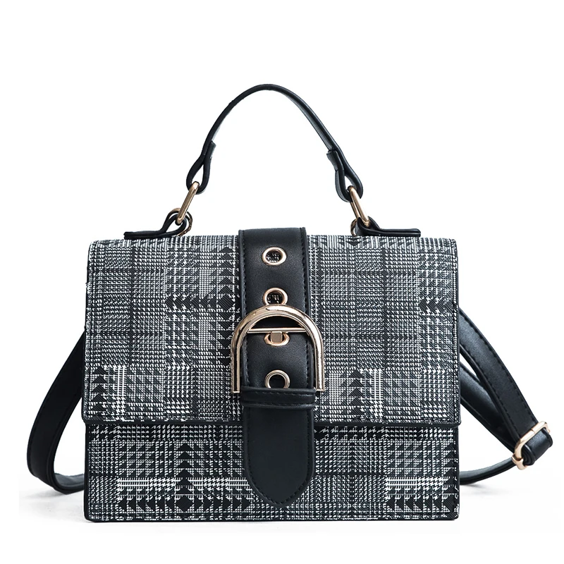 

Bag female wild bag Korean version of the slung shoulder bag personality small square bag