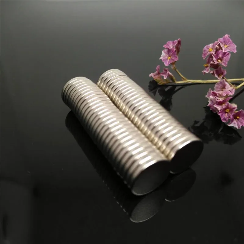 

Zion 100pcs Dia 10x1.5mm small magnets strong round permanent rare earth electromagnet NdFeB nickle neodymium magnet 10*1.5mm