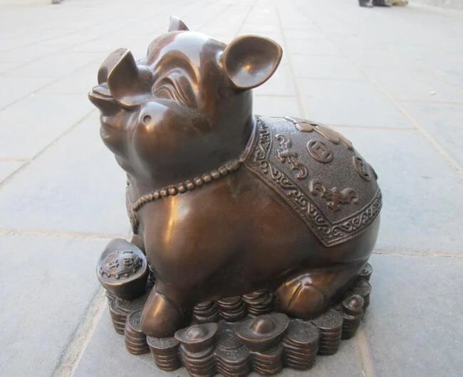 

Chinese Folk Bronze Carved Lucky Bat Money Pig Art Feng shui statuary
