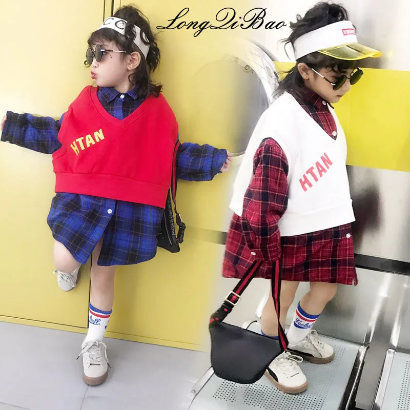 

Baby girl cotton plus velvet shirt 2018 winter new big children's children's sweater vest two-piece long sleeve lattice tide