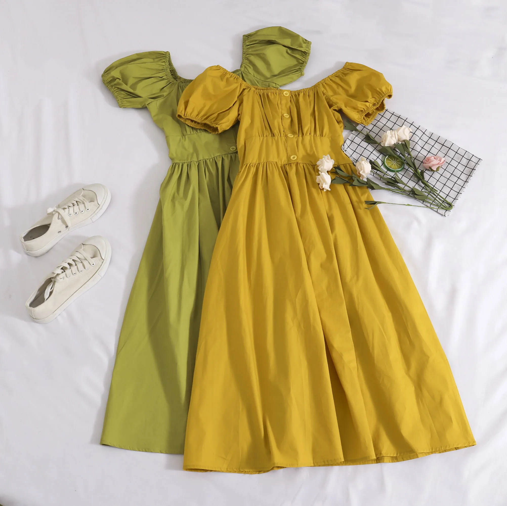 

Women Square Collar Lantern Puff Sleeve Cardigan Button Ruffles Dress Vintage A-line Elastic Slim Waist Pleated Party Midi Dress