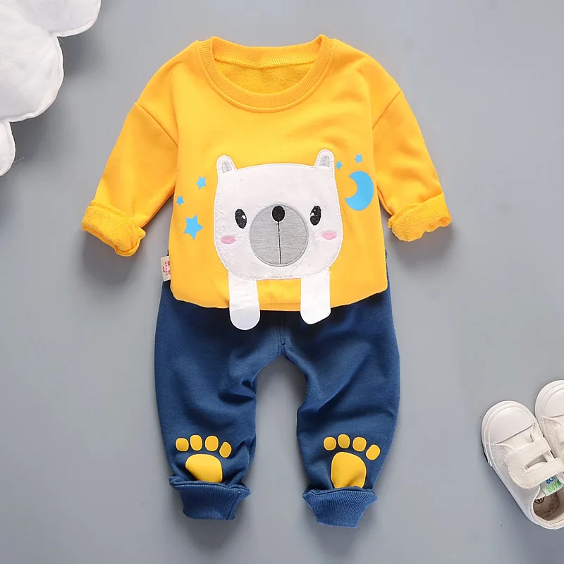 4467154366_1628080569