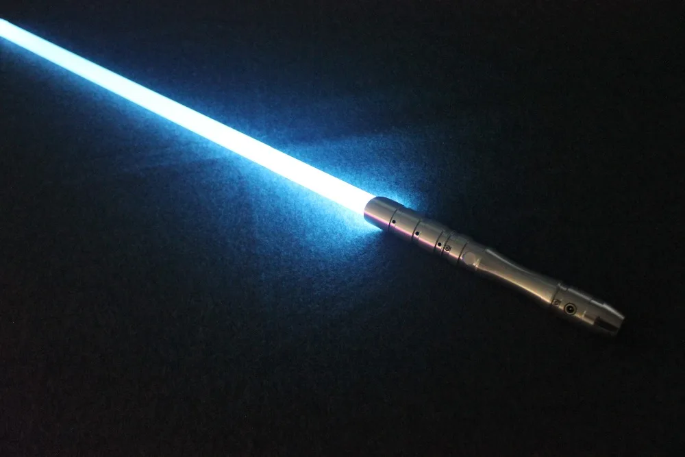 2018 New 1 Pcs Cosplay Lightsaber With Light Sound Led Red Green Blue Saber Laser Metal Sword Toys Birthday Star Kids Gifts Game (16)