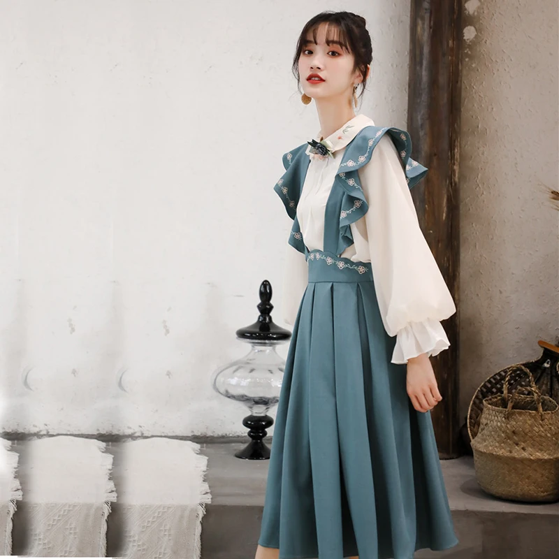 

2019 new fashion women's two piece set France retro blouse+ strap dress female